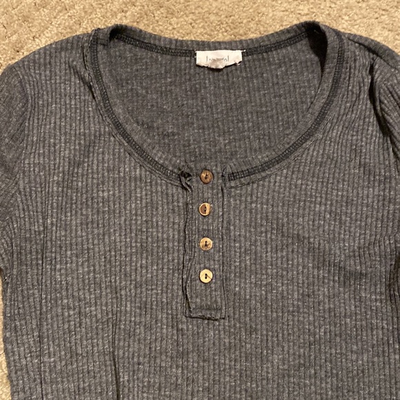 Long Sleeve - Picture 4 of 5